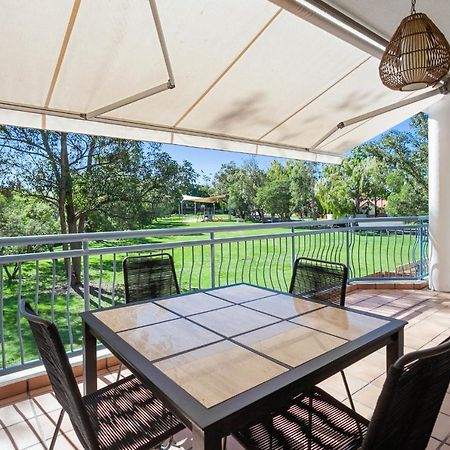 Riviera Noosa Resort นูซาวิลล์ ภายนอก รูปภาพ