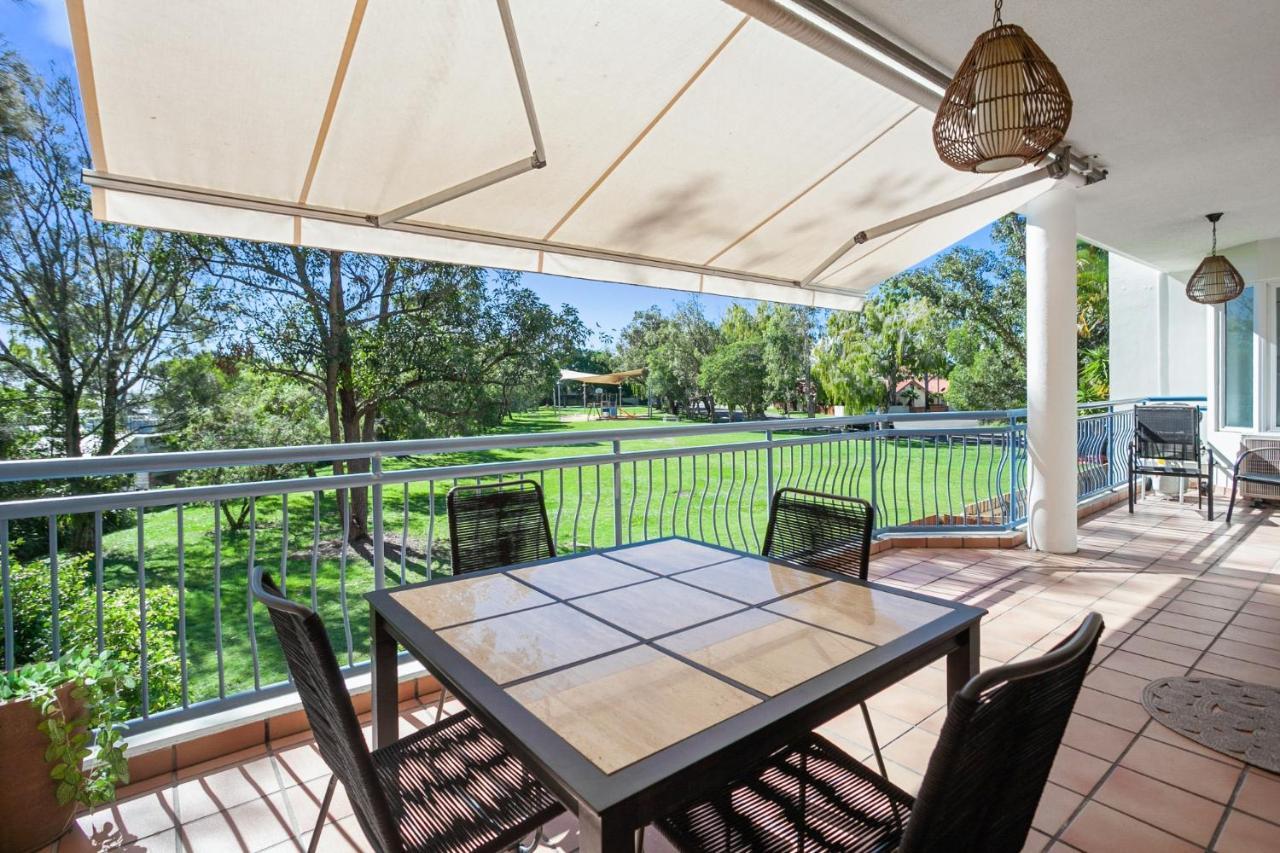 Riviera Noosa Resort นูซาวิลล์ ภายนอก รูปภาพ