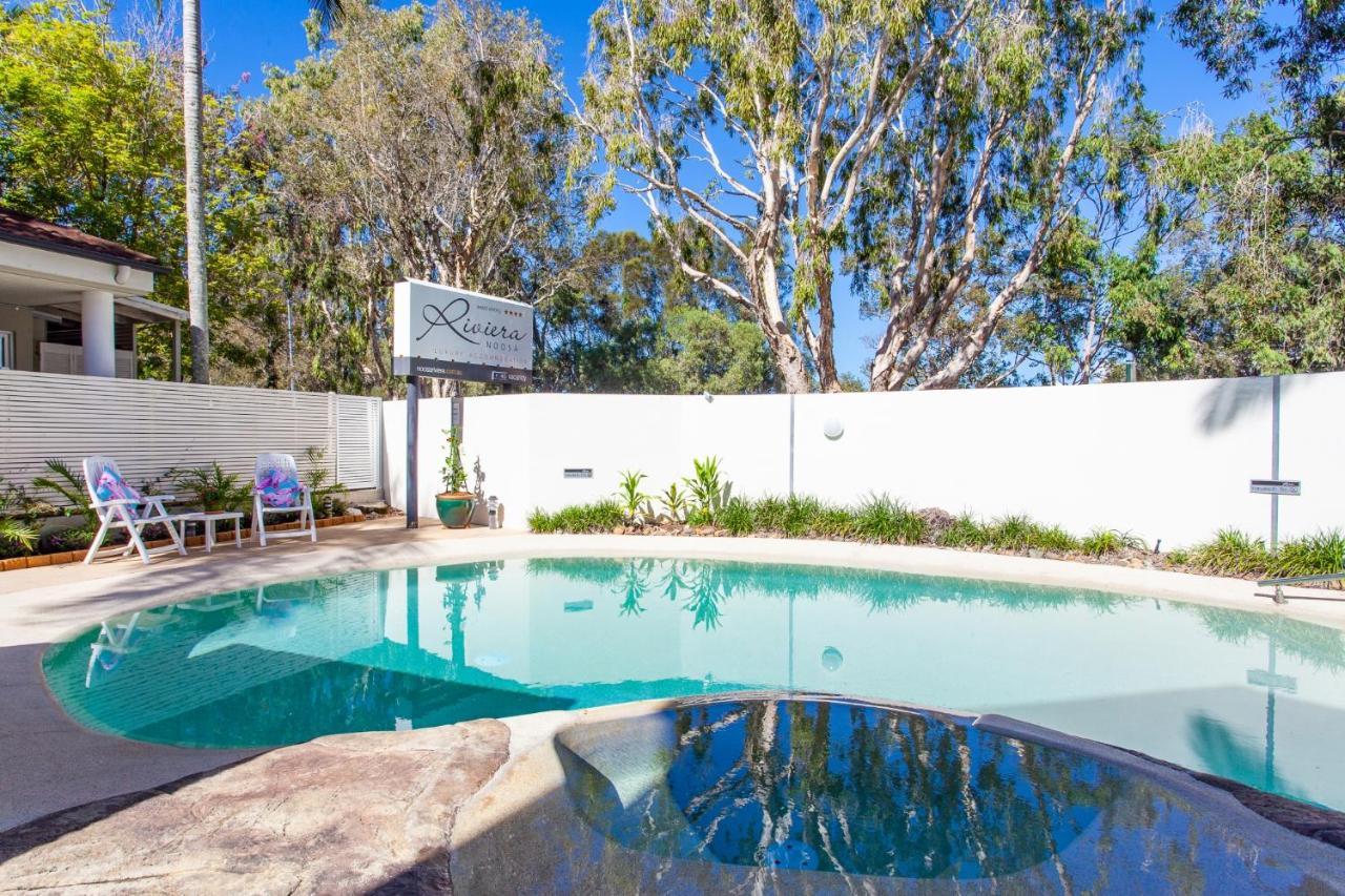 Riviera Noosa Resort นูซาวิลล์ ภายนอก รูปภาพ