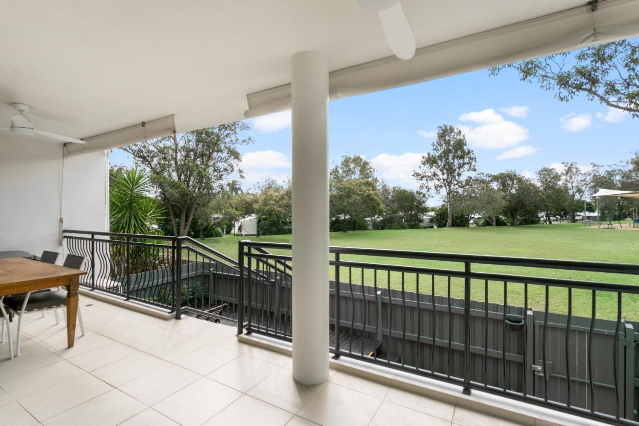 Riviera Noosa Resort นูซาวิลล์ ภายนอก รูปภาพ