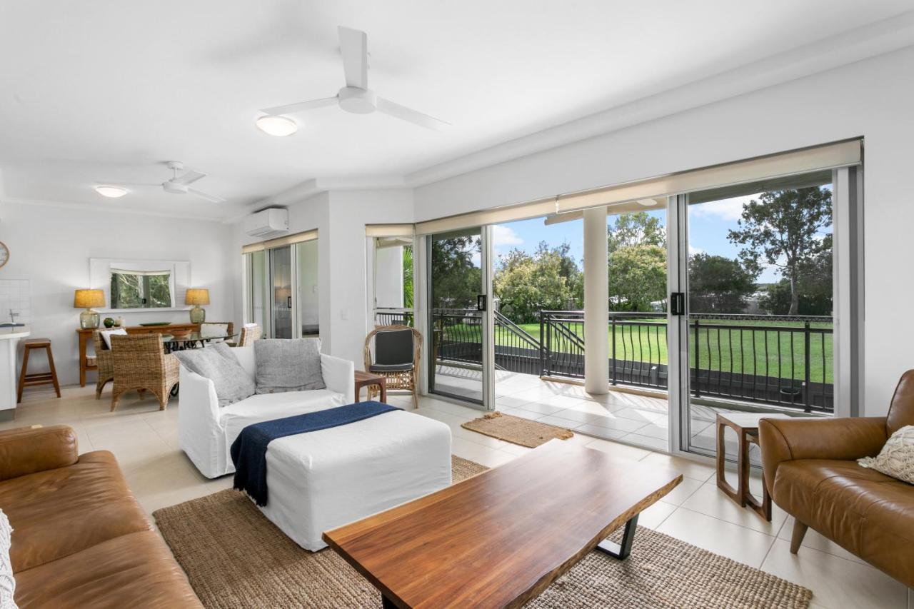Riviera Noosa Resort นูซาวิลล์ ภายนอก รูปภาพ